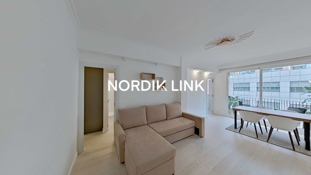 4 soveværelse Lejlighed til salg i Barcelona by - € 775.000 (Ref: 9562529)