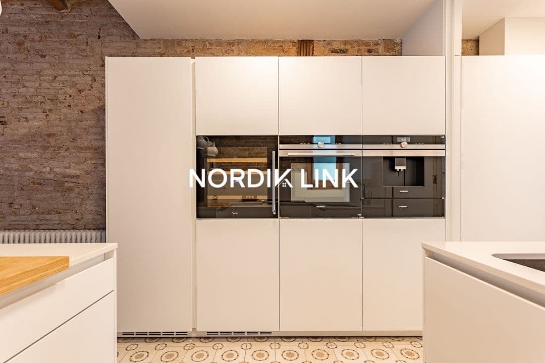 2 slaapkamer Flat te koop in Barcelona stad - € 515.000 (Ref: 9562532)