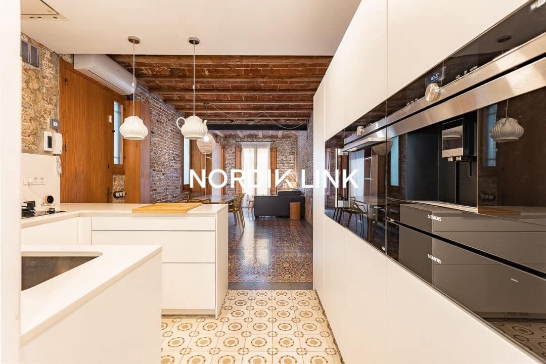 2 slaapkamer Flat te koop in Barcelona stad - € 515.000 (Ref: 9562532)