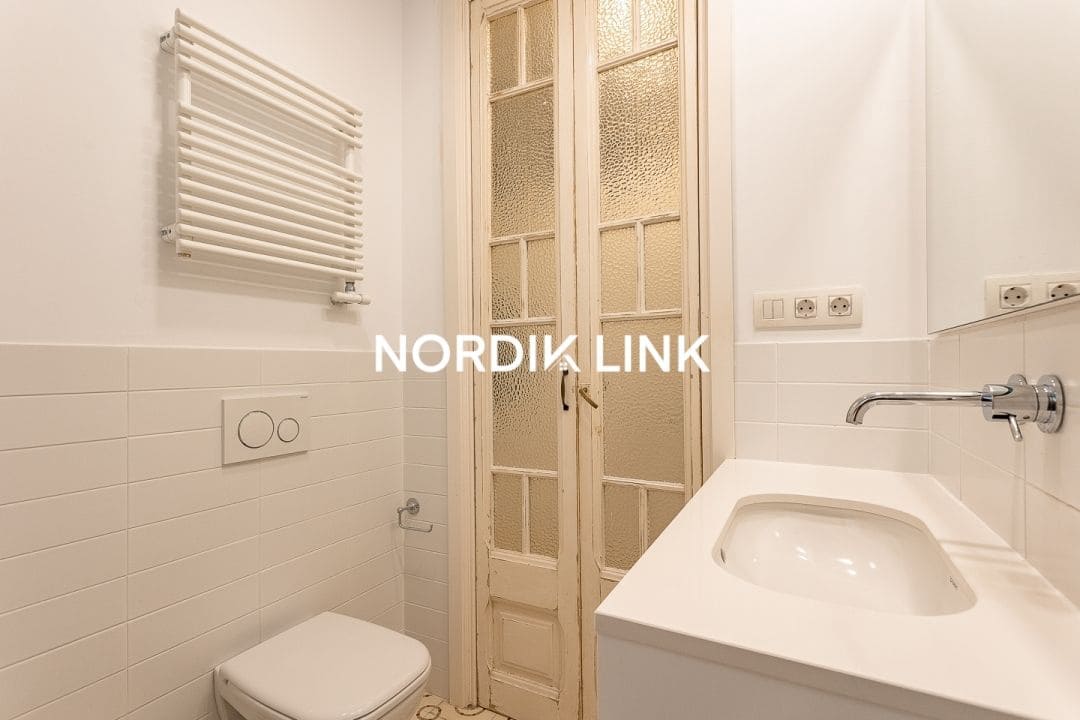 2 slaapkamer Flat te koop in Barcelona stad - € 515.000 (Ref: 9562532)