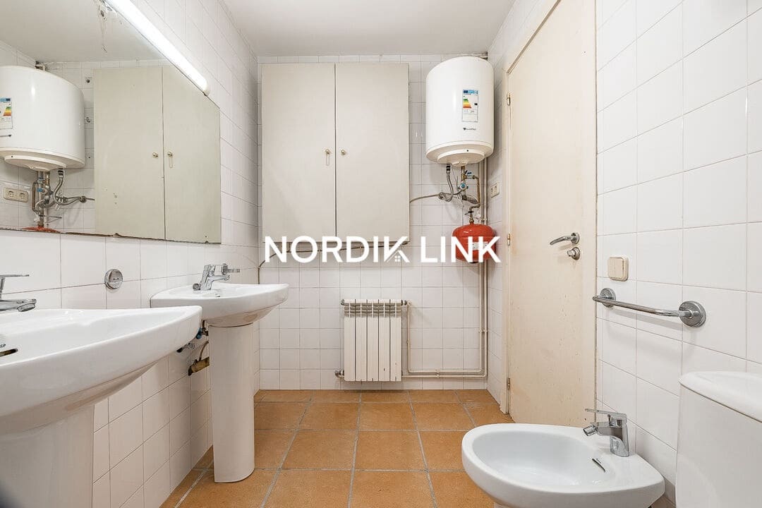 7 soveværelse Byhus til salg i Barcelona by - € 1.380.000 (Ref: 9562535)