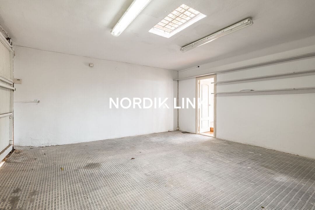 7 soveværelse Byhus til salg i Barcelona by - € 1.380.000 (Ref: 9562535)