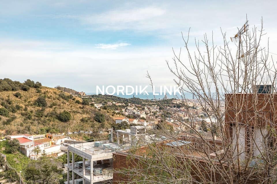 7 soveværelse Byhus til salg i Barcelona by - € 1.380.000 (Ref: 9562535)