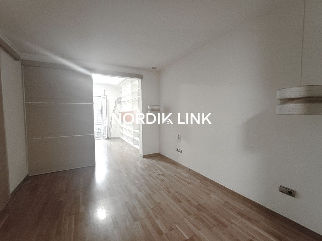 2 makuuhuone Asunto myytävänä paikassa Barcelona kaupunki - 599 000 € (Ref: 9562536)