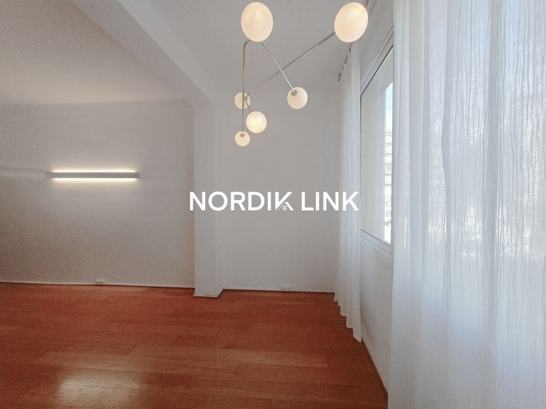 2 makuuhuone Asunto myytävänä paikassa Barcelona kaupunki - 599 000 € (Ref: 9562536)