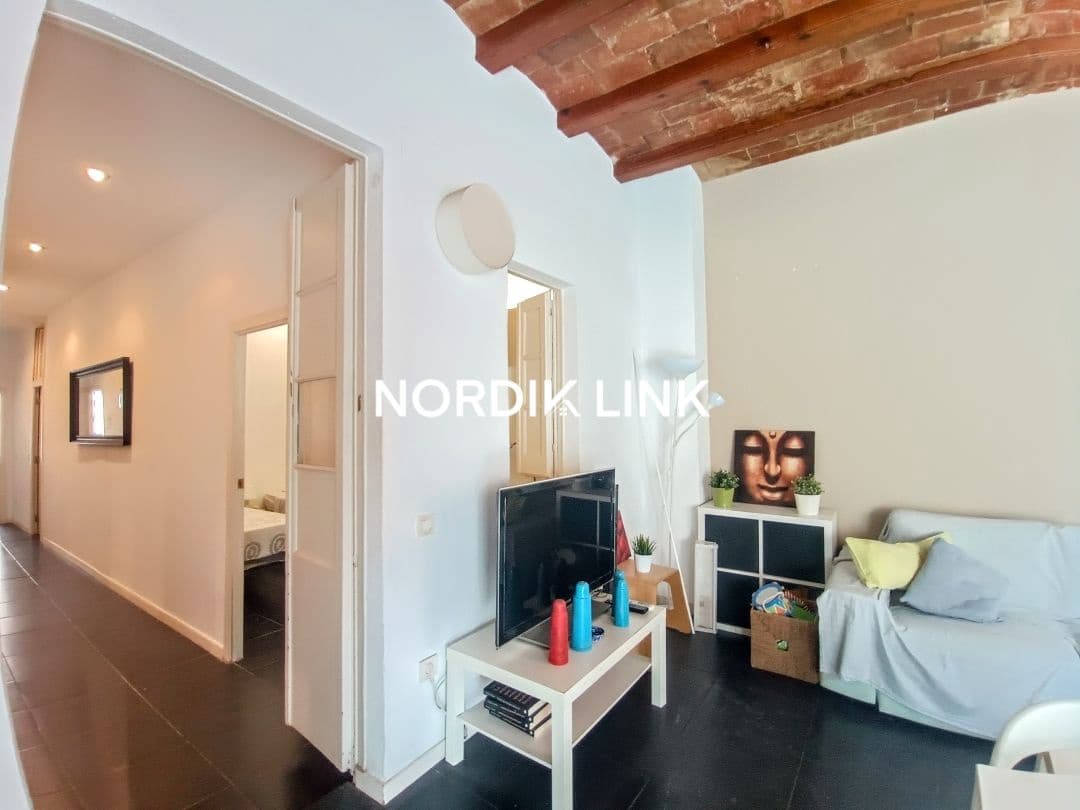 4 slaapkamer Flat te koop in Barcelona stad - € 569.000 (Ref: 9562538)
