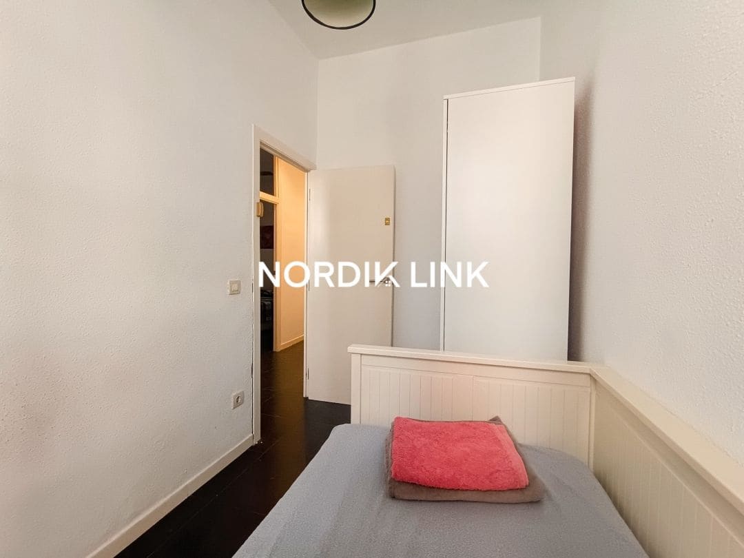 4 slaapkamer Flat te koop in Barcelona stad - € 569.000 (Ref: 9562538)