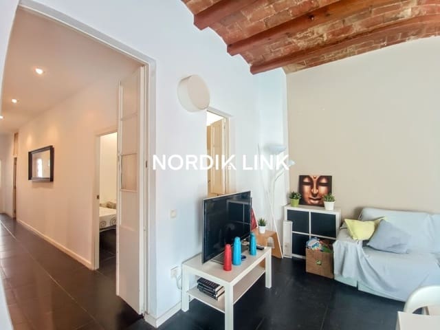 4 slaapkamer Flat te koop in La Vila de Gràcia, Barcelona stad - € 569.000 (Ref: 9562538)