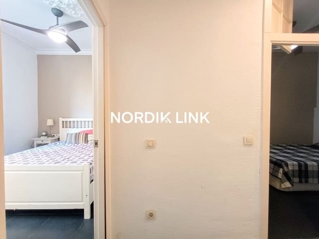 4 chambre Appartement à vendre à La Vila de Gràcia, Barcelone ville - 569 000 € (Ref: 9562538)