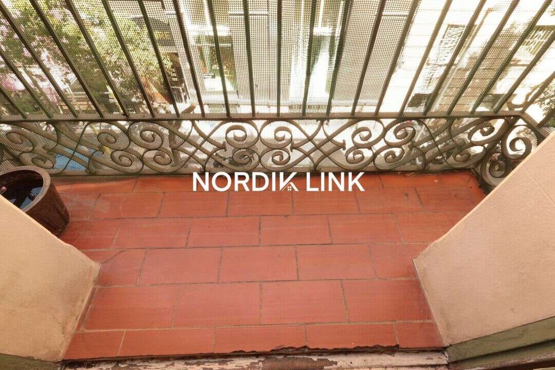 4 bedroom Flat for sale in Barcelona city - € 569,000 (Ref: 9562538)