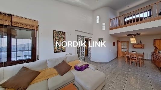 4 sypialnia Willa na sprzedaż w Olerdola z basenem - 390 000 € (Ref: 9562539)