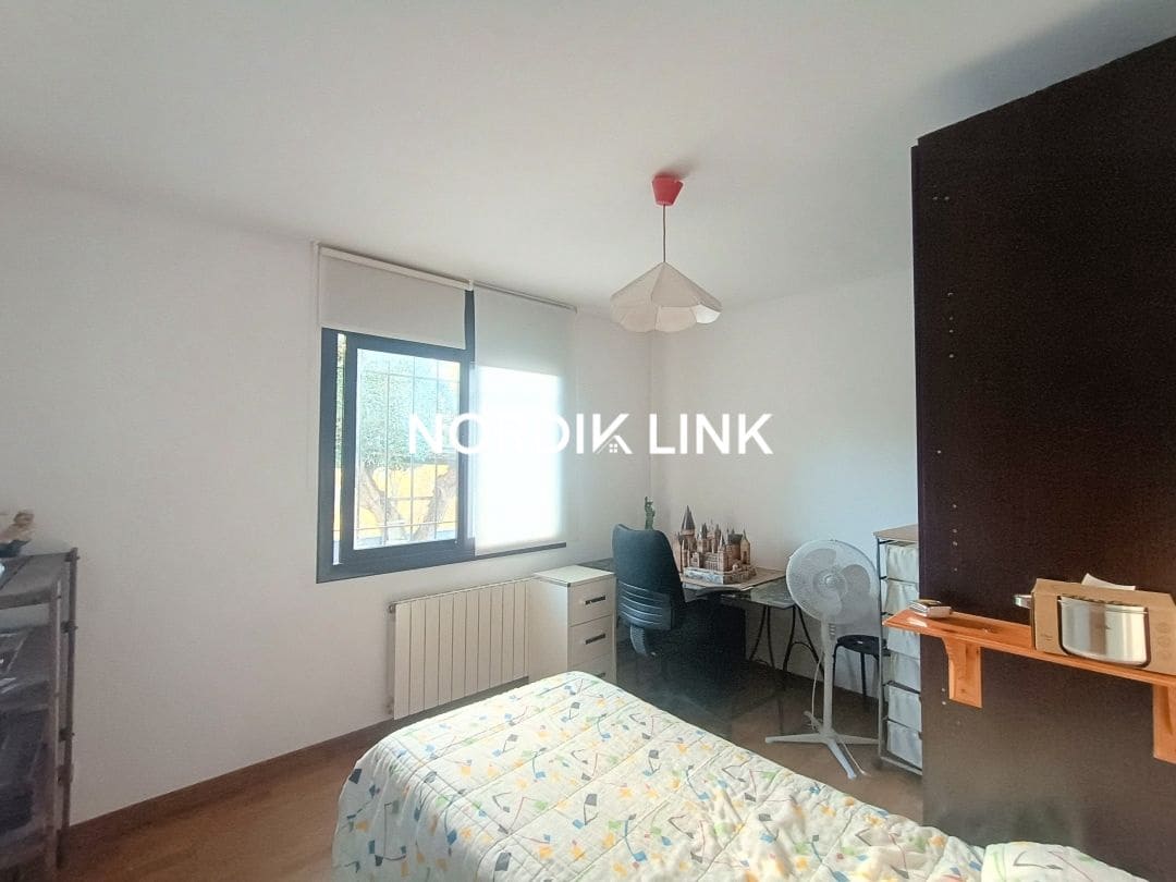 4 sypialnia Willa na sprzedaż w Olerdola z basenem - 390 000 € (Ref: 9562539)