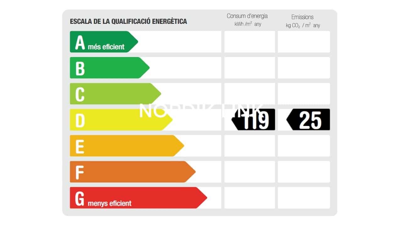 4 sypialnia Willa na sprzedaż w Olerdola z basenem - 390 000 € (Ref: 9562539)
