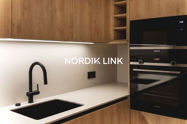 3 chambre Appartement à vendre à El Barri Gòtic, Barcelone ville - 675 000 € (Ref: 9569113)