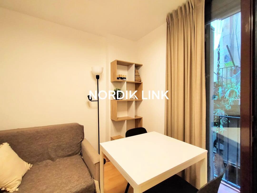 1 soveværelse Lejlighed til salg i Barcelona by - € 275.000 (Ref: 9570326)