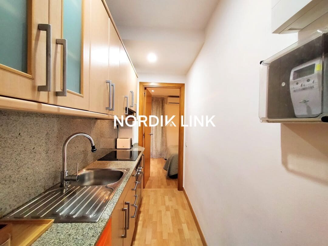 1 soveværelse Lejlighed til salg i Barcelona by - € 275.000 (Ref: 9570326)