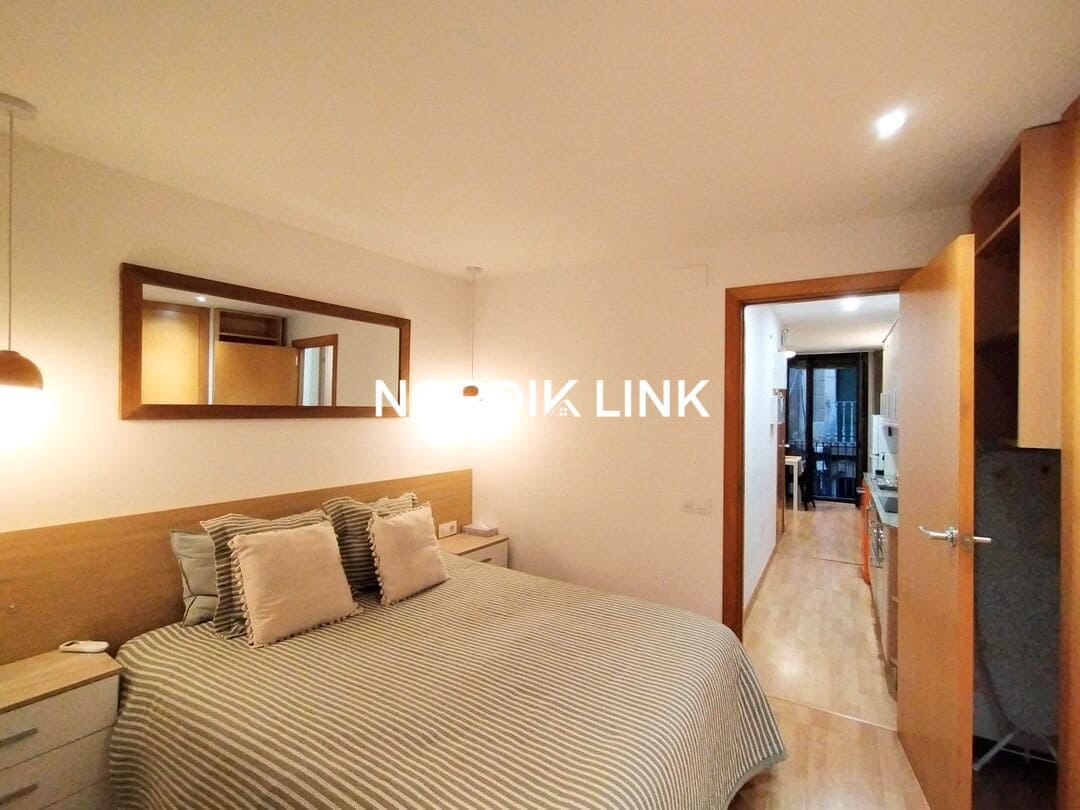 1 soveværelse Lejlighed til salg i Barcelona by - € 275.000 (Ref: 9570326)