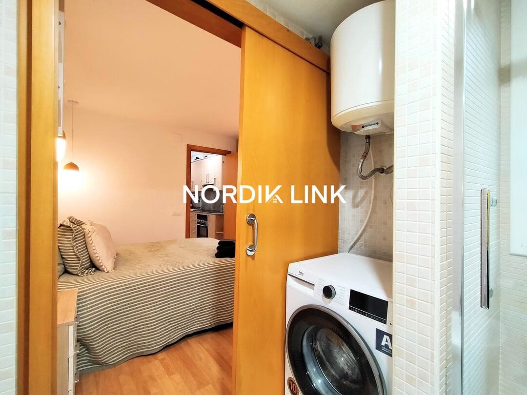 1 soveværelse Lejlighed til salg i Barcelona by - € 275.000 (Ref: 9570326)