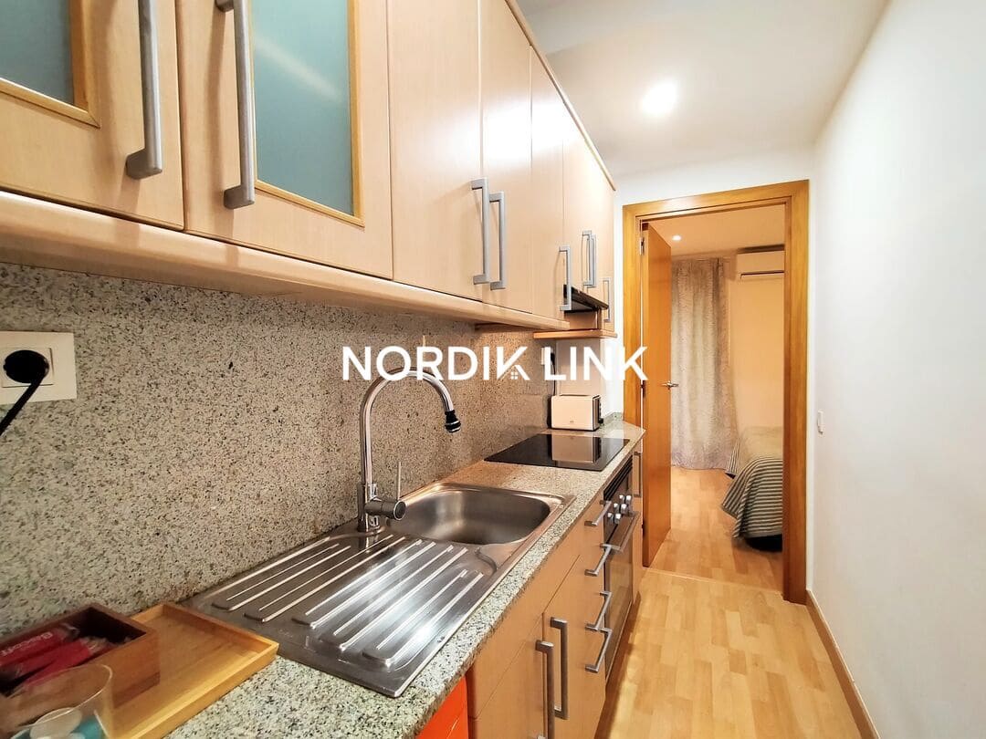 1 soveværelse Lejlighed til salg i Barcelona by - € 275.000 (Ref: 9570326)