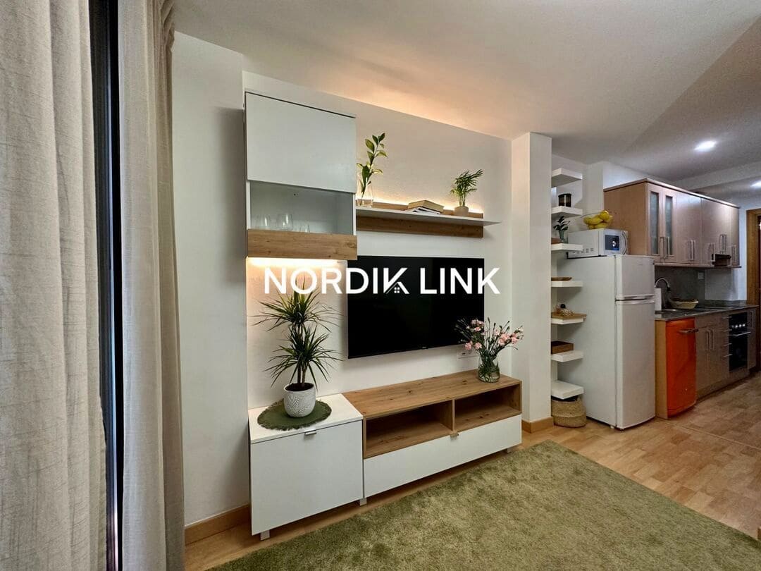 1 bedroom Flat for sale in Barcelona city - € 260,000 (Ref: 9570326)