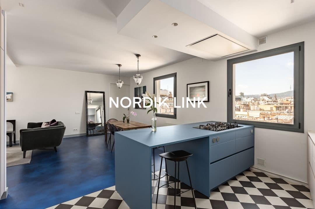 3 soveværelse Penthouse til salg i Barcelona by - € 1.100.000 (Ref: 9602363)