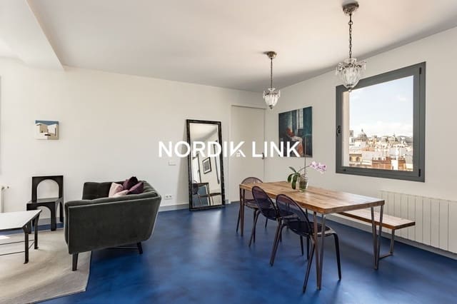 3 soveværelse Penthouse til salg i El Barri Gòtic, Barcelona by - € 1.100.000 (Ref: 9602363)