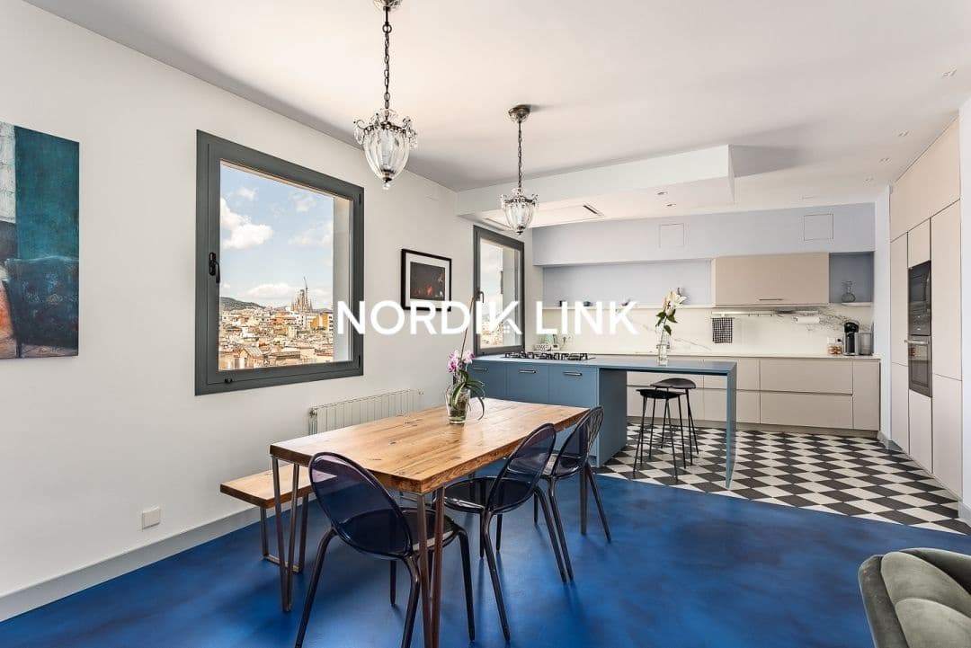 3 soveværelse Penthouse til salg i Barcelona by - € 1.100.000 (Ref: 9602363)