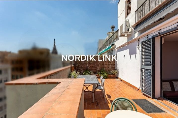 3 soveværelse Penthouse til salg i Barcelona by - € 1.100.000 (Ref: 9602363)