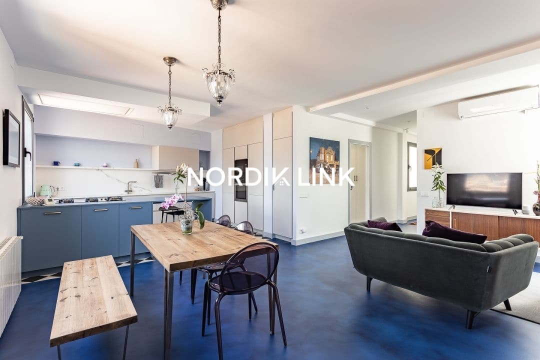 3 soveværelse Penthouse til salg i Barcelona by - € 1.100.000 (Ref: 9602363)