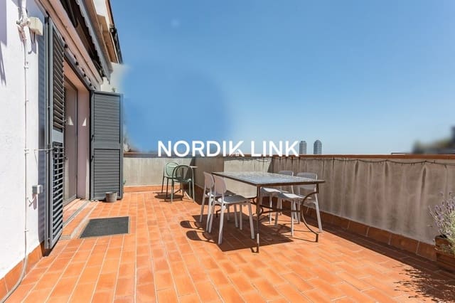 3 soveværelse Penthouse til salg i El Barri Gòtic, Barcelona by - € 1.100.000 (Ref: 9602363)