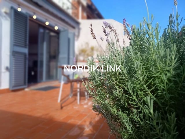 3 makuuhuone Kattohuoneisto myytävänä paikassa El Barri Gòtic, Barcelona kaupunki - 1 100 000 € (Ref: 9602363)