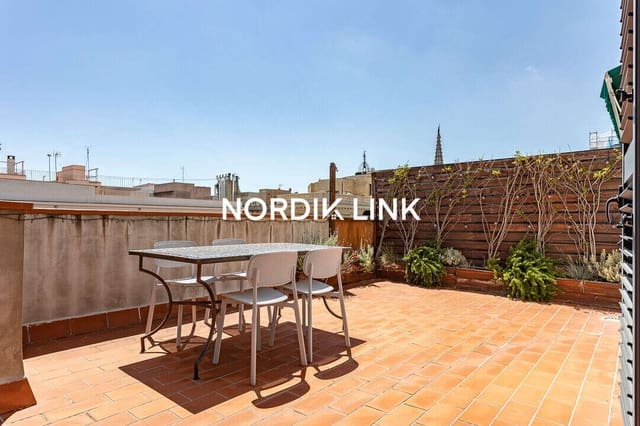 3 slaapkamer Penthouse te koop in El Barri Gòtic, Barcelona stad - € 1.100.000 (Ref: 9602363)