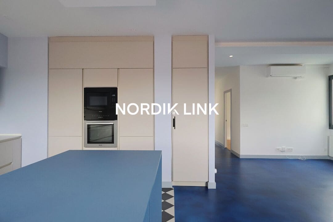 3 soveværelse Penthouse til salg i Barcelona by - € 1.100.000 (Ref: 9602363)