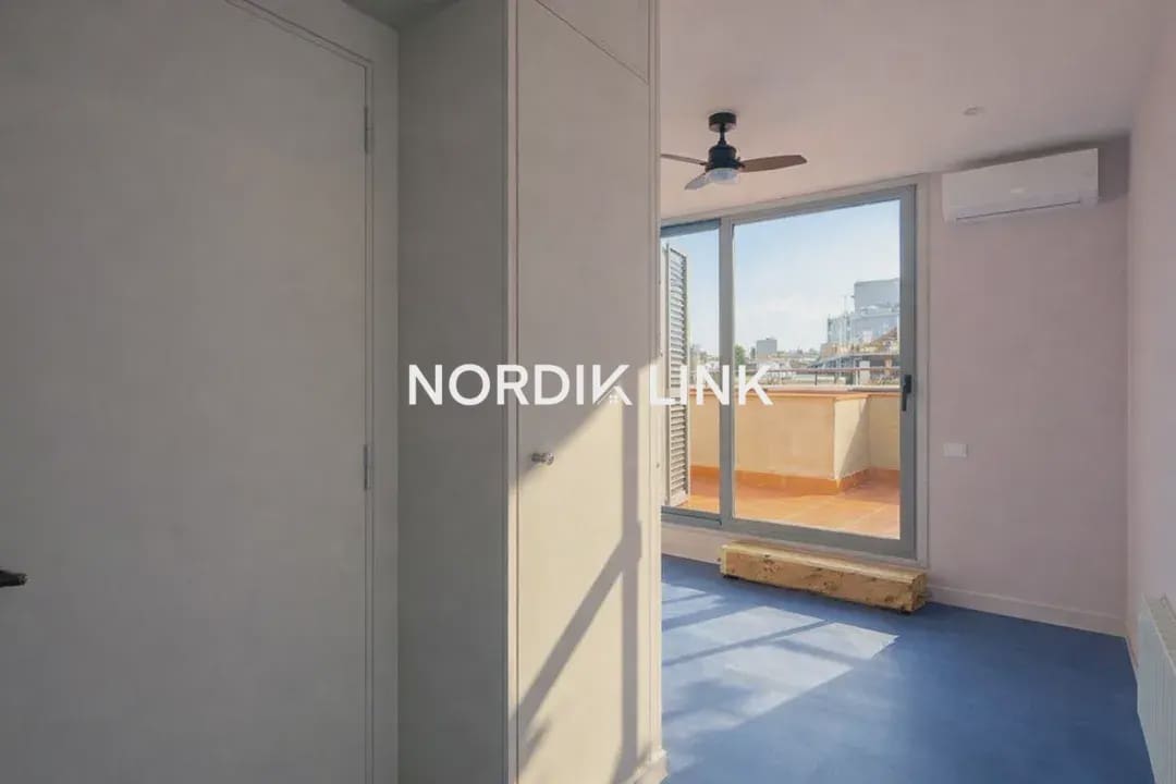 3 soveværelse Penthouse til salg i Barcelona by - € 1.100.000 (Ref: 9602363)
