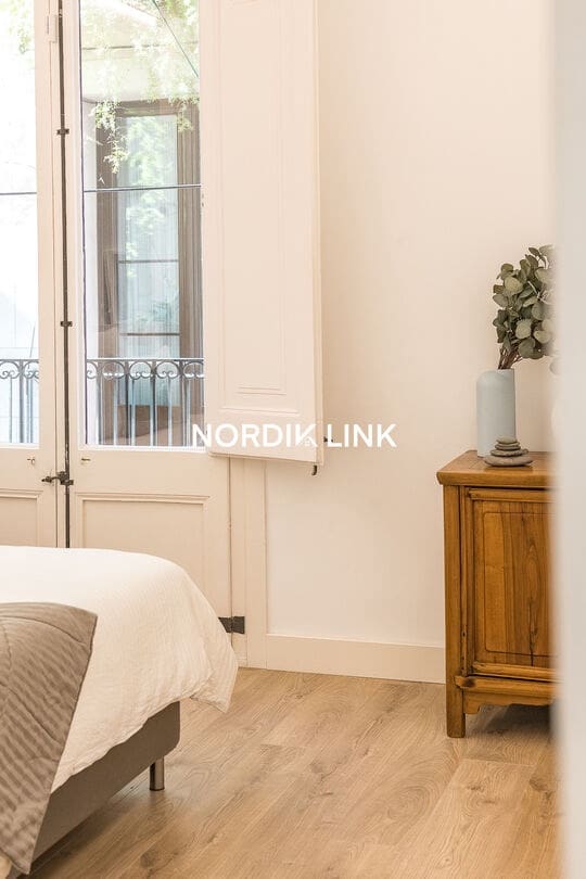 Piso de 3 habitaciones en Barcelona ciudad en venta - 845.000 € (Ref: 9688486)