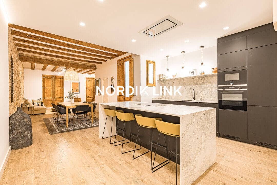 Piso de 3 habitaciones en Barcelona ciudad en venta - 845.000 € (Ref: 9688486)