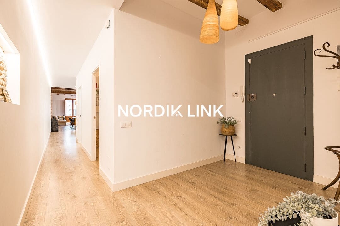 Piso de 3 habitaciones en Barcelona ciudad en venta - 845.000 € (Ref: 9688486)