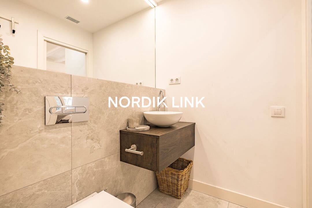 Piso de 3 habitaciones en Barcelona ciudad en venta - 845.000 € (Ref: 9688486)