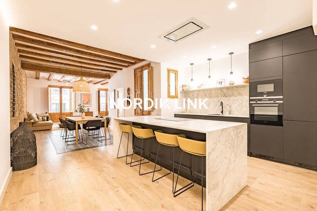 3 slaapkamer Flat te koop in El Barri Gòtic, Barcelona stad - € 845.000 (Ref: 9688486)