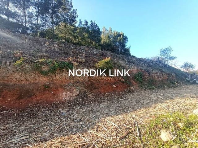 Ubebygd land til salgs i Torrelles de Llobregat - € 165 000 (Ref: 9694275)