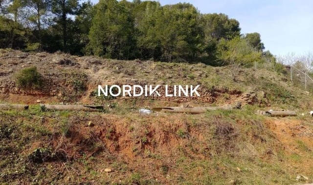 Ubebygd land til salgs i Torrelles de Llobregat - € 165 000 (Ref: 9694275)