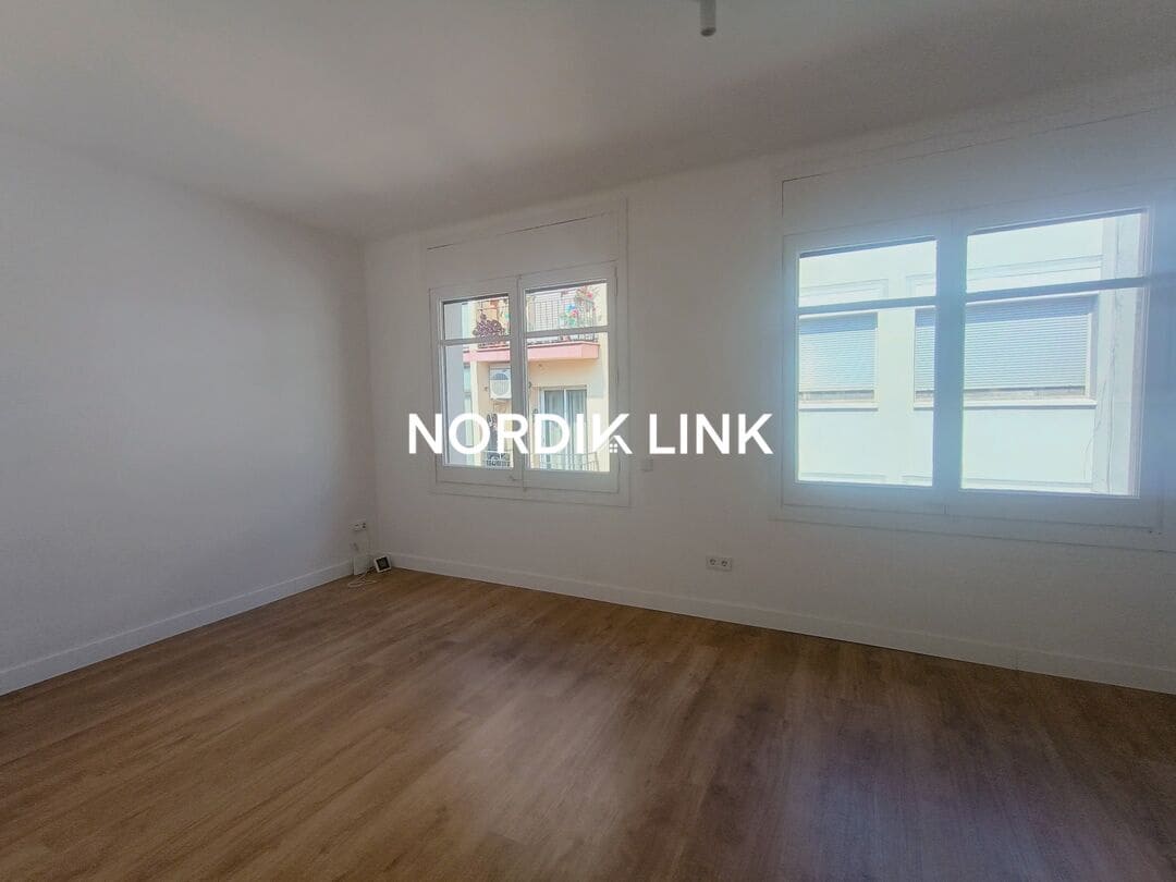 2 slaapkamer Penthouse te koop in Barcelona stad - € 529.000 (Ref: 9720247)