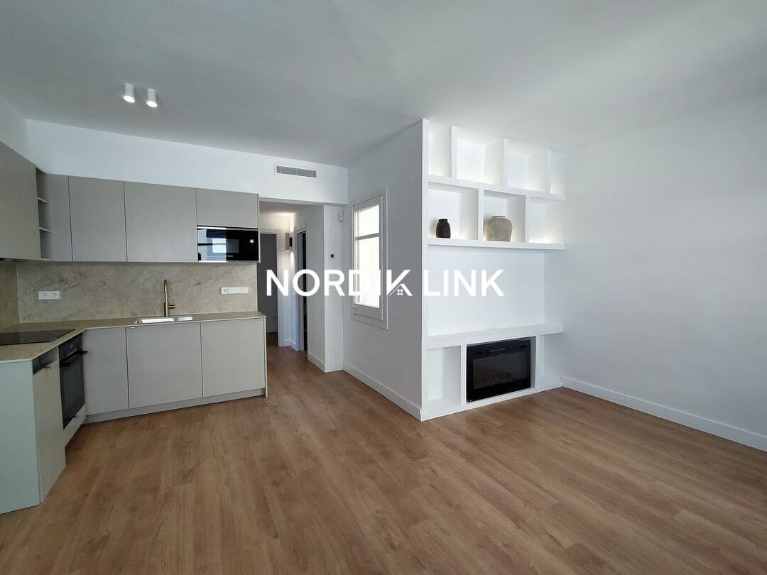 2 slaapkamer Penthouse te koop in Barcelona stad - € 529.000 (Ref: 9720247)