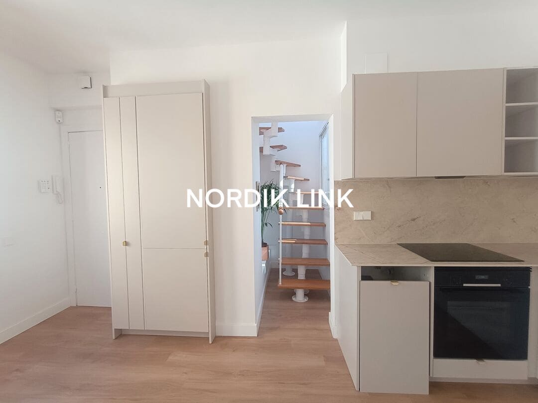 2 slaapkamer Penthouse te koop in Barcelona stad - € 529.000 (Ref: 9720247)