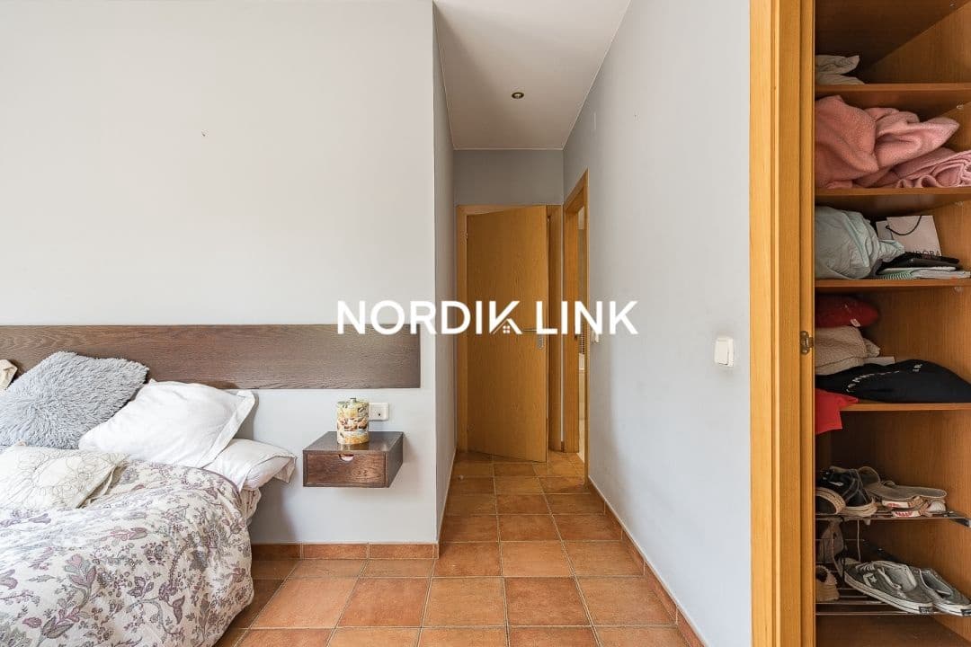 4 soveværelse Villa til salg i Torrelles de Llobregat med swimmingpool - € 550.000 (Ref: 9737212)