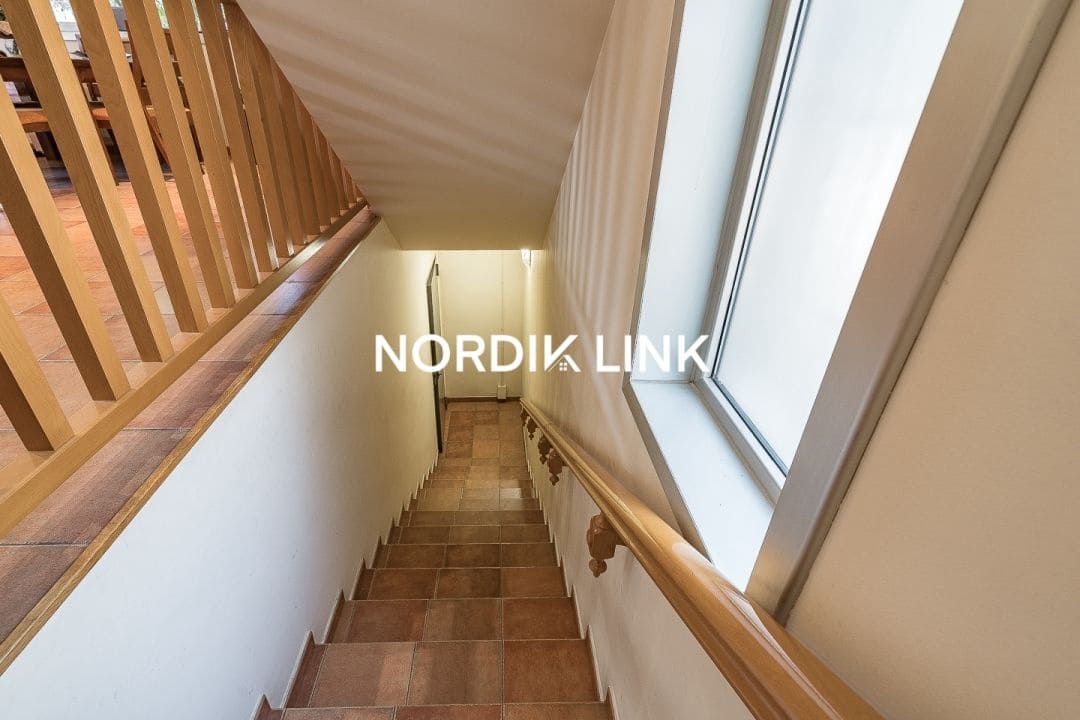 4 soveværelse Villa til salg i Torrelles de Llobregat med swimmingpool - € 550.000 (Ref: 9737212)