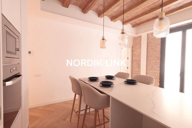 Piso de 2 habitaciones en El Raval, Barcelona ciudad en venta - 320.000 € (Ref: 9739102)