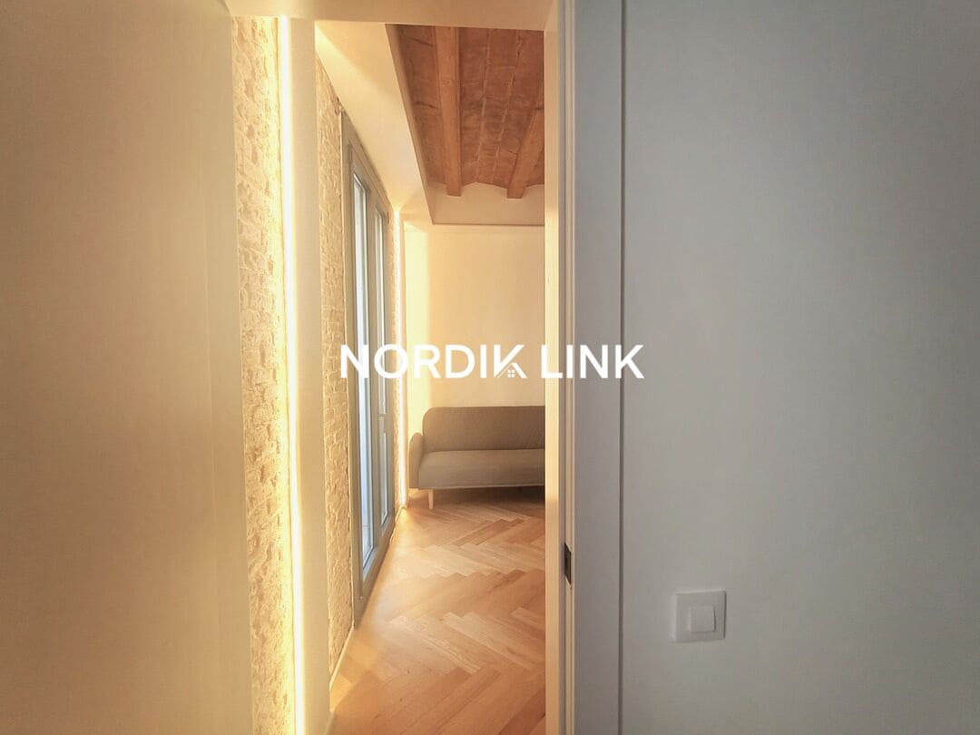 2 camera da letto Appartamento in vendita in Barcelona citta - 320.000 € (Rif: 9739102)