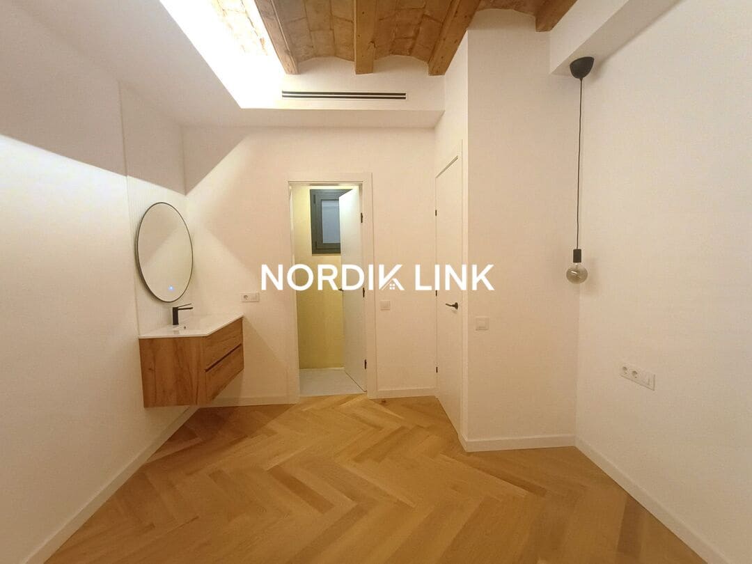 2 camera da letto Appartamento in vendita in Barcelona citta - 320.000 € (Rif: 9739102)