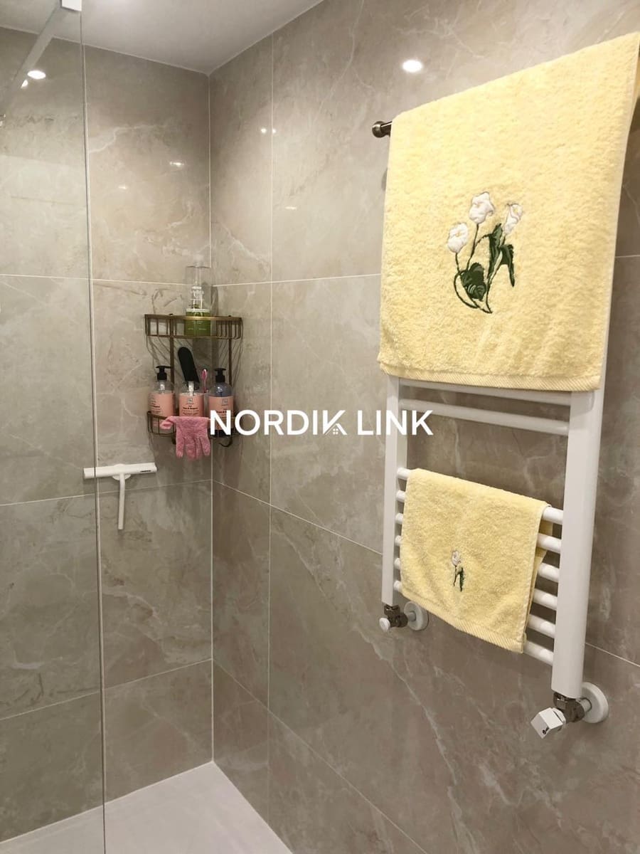 Piso de 3 habitaciones en Platja d'Aro en alquiler - 3.000 € (Ref: 9741425)